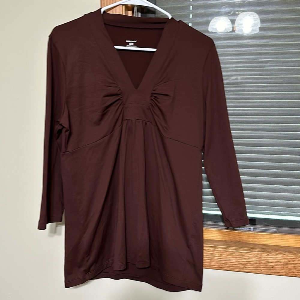 PATAGONIA XL women’s top, nice!